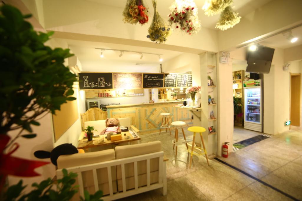 Luoyang Heartland International Youth Hostel ภายนอก รูปภาพ