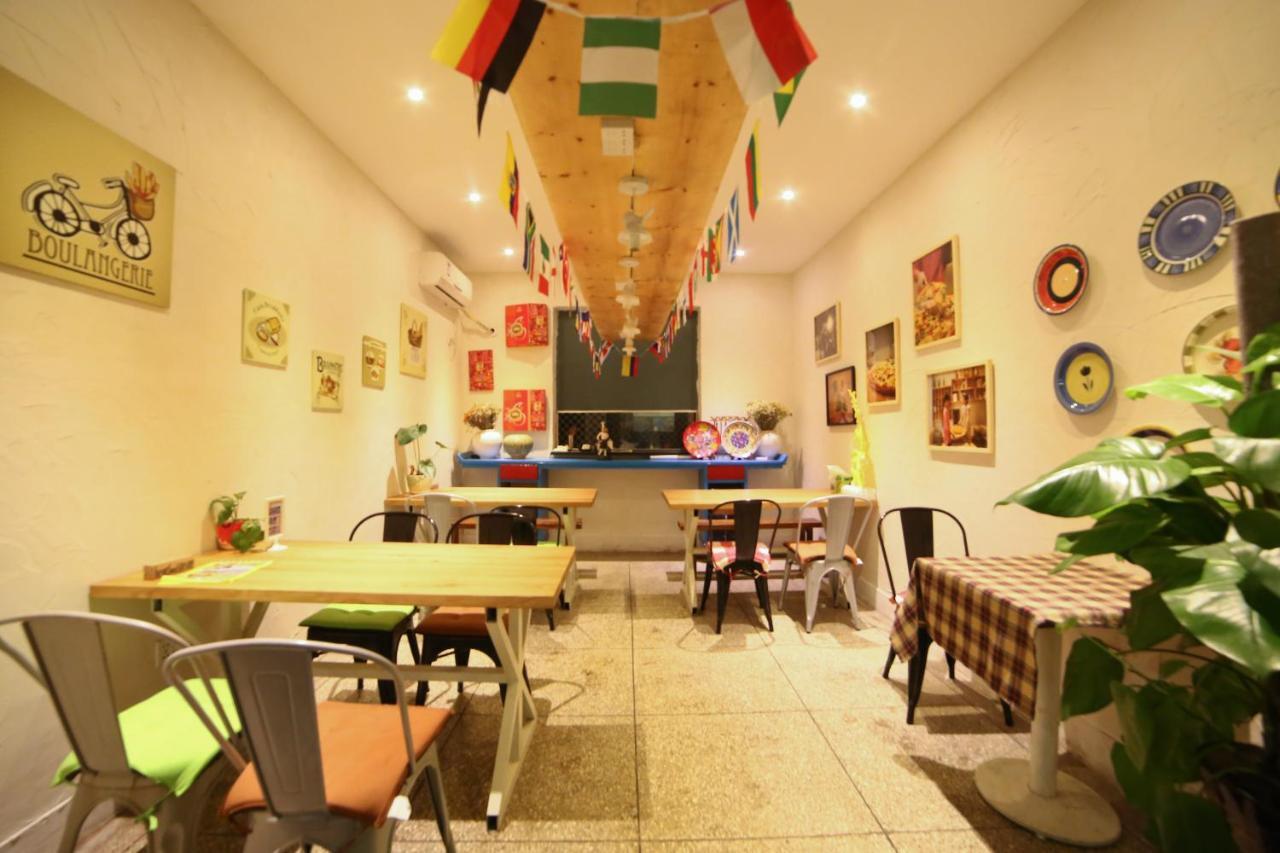 Luoyang Heartland International Youth Hostel ภายนอก รูปภาพ