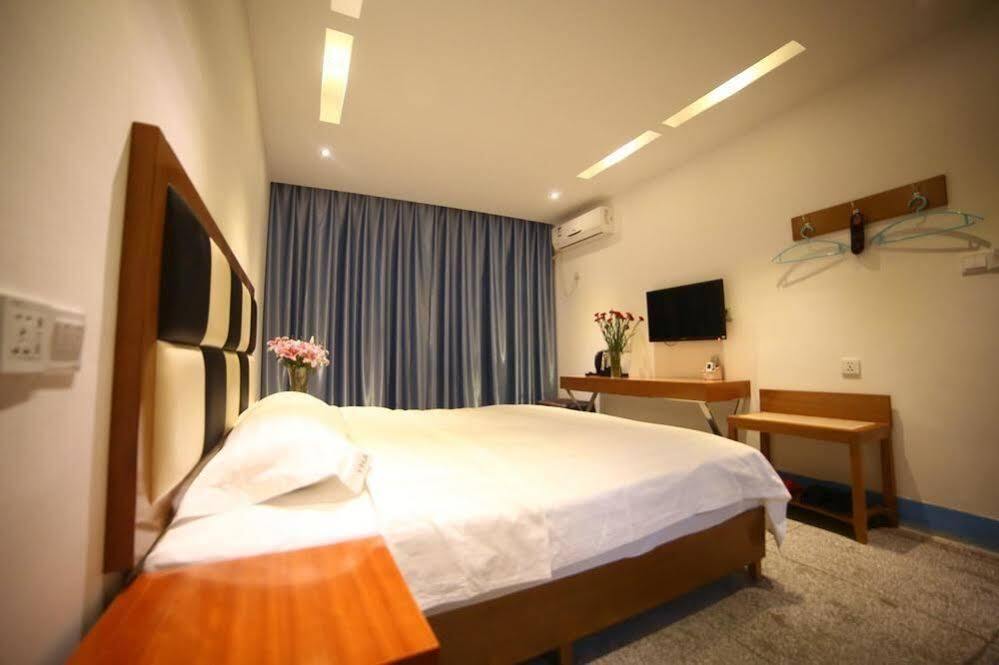 Luoyang Heartland International Youth Hostel ภายนอก รูปภาพ